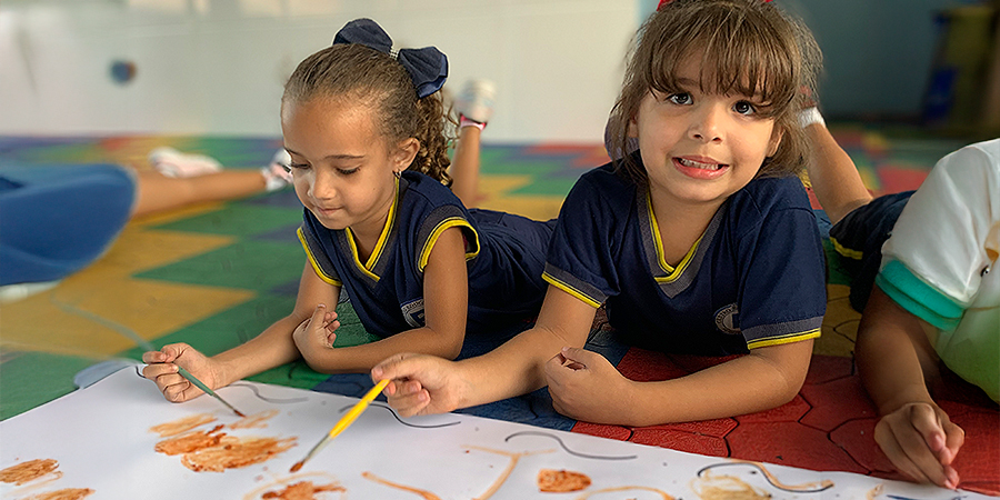 Artes visuais estimulam o desenvolvimento desde cedo